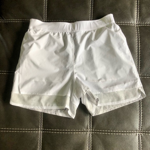 NWT Lululemon Print Flat Front Relaxed Shorts 4.5” Aquila Rhino Grey Multi 10 - Picture 7 of 12